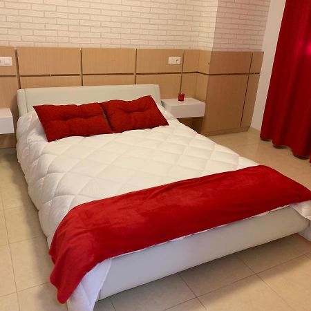 Apartamentos Marina Dor Agua Marina โอโรเปซาเดลมาร์ ภายนอก รูปภาพ